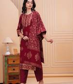 Women rayon fabric maroon color round neck calf length 3/4 sleeve kurta pant dupatta set