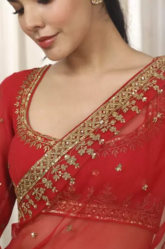 Laal andaaz saree set