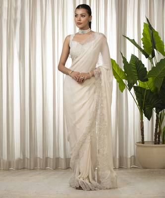 White nikaza saree set 1