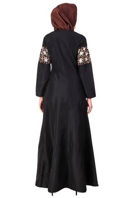 Horizontally filled floral design anarkali abaya 3