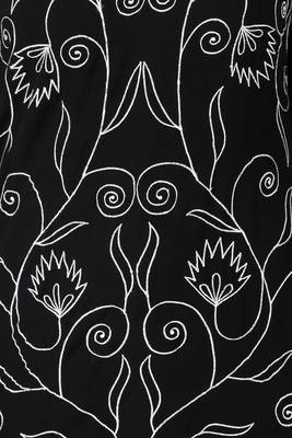 Front floral embroidered a-line abaya 4