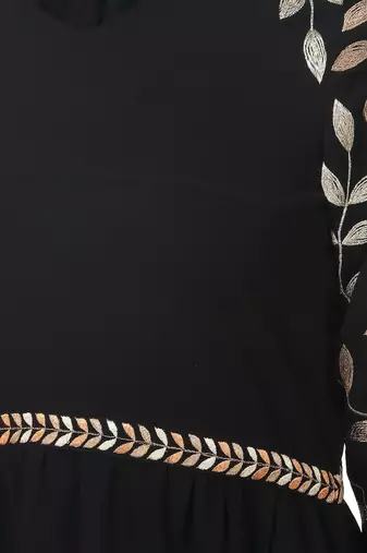 Metallic leaf embellished nida abaya