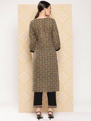 Yufta-women brown geometric print pure cotton kurta with pants set 3