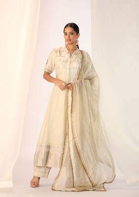 Ivory embroidered silk kurta sets 4