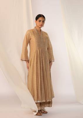 Champagne embroidered chanderi kurta sets 1