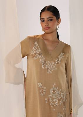 Champagne embroidered linen kurta sets 2