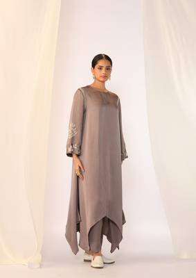 Grey embroidered linen kurta sets 1
