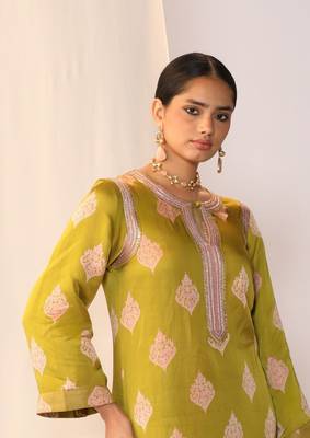 Light green embroidered satin kurta sets 3