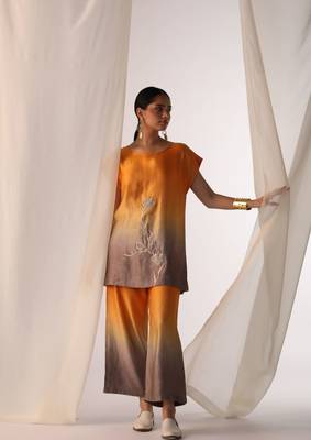 Saffron embroidered sequins work linen co ord sets 1
