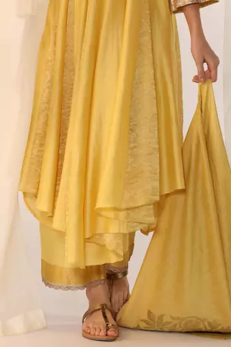 Lemon embroidered chanderi kurta sets
