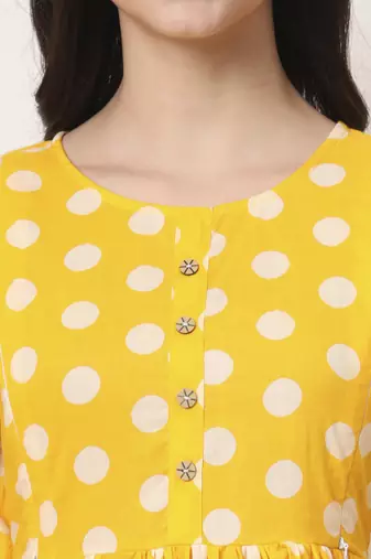 yellow cotton maternity gathered or pleated kurta pants set