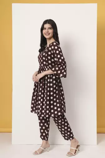 brown cotton maternity gathered or pleated kurta pants set