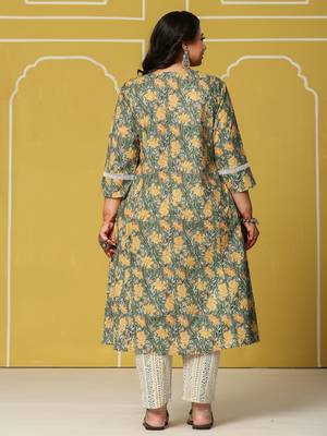 green cotton a-line plus size kurta set 3