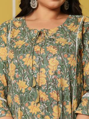 green cotton a-line plus size kurta set 4