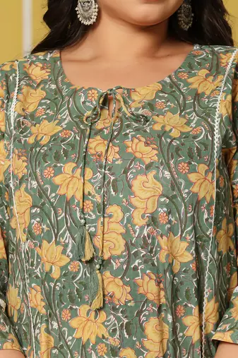 green cotton a-line plus size kurta set