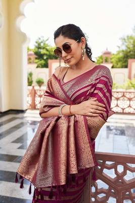 Wine Zari Woven Banarasi Soft Georgette Saree 2