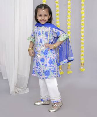 Blue rose print kurta set 4