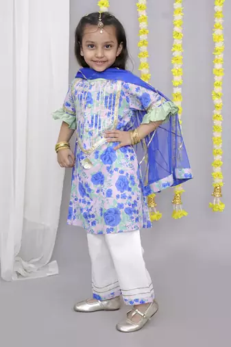 Blue rose print kurta set