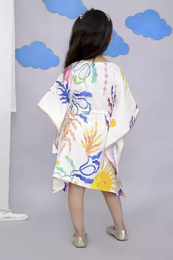 White sun print kaftan