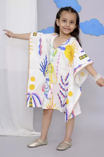 White sun print kaftan