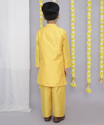 Mustard yellow emboridery kurta 3