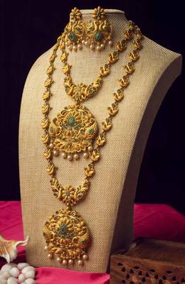 Gold plated geen kemp double line jewellery set 1