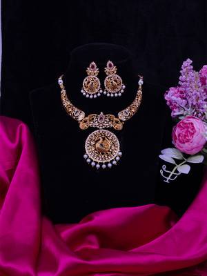 Gold plated peacock necklace set 1