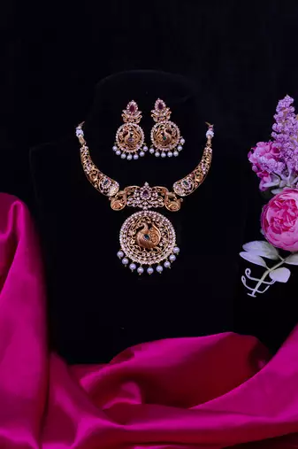 Gold plated peacock necklace set