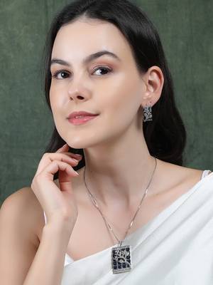 Silver plated square blue ad pendant set with earrings 2