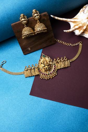 Gold plated temple choker set