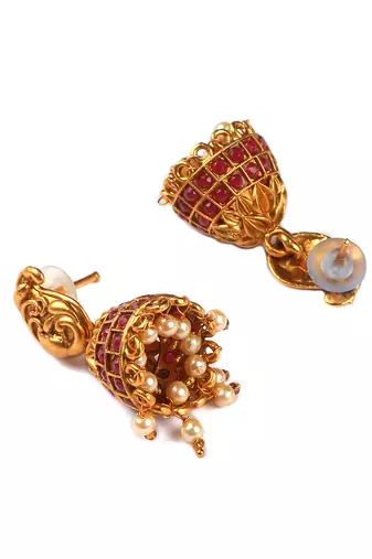 Gold matte finish multilayered green laxmi pendant syle set