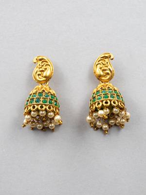 Gold matte finish multilayered ruby green laxmi pendant syle set 4