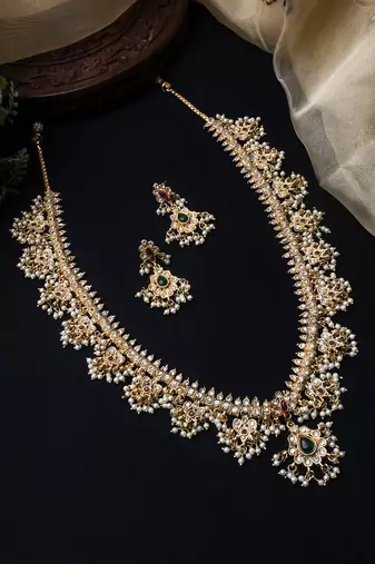 Gold plated long guttupusallu necklace set