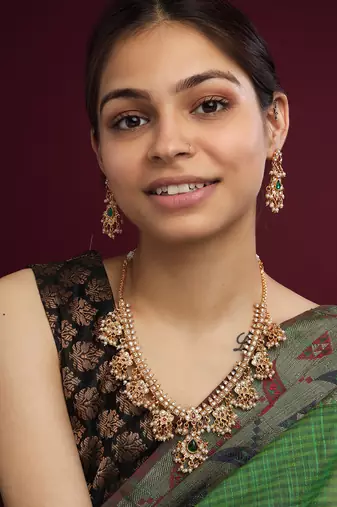 Gold plated short guttupusallu necklace set