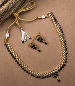 Trivami black ad stone necklace set