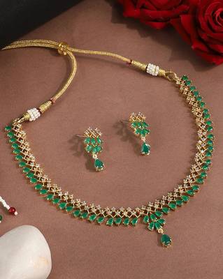 Trivami green ad stone necklace set 1