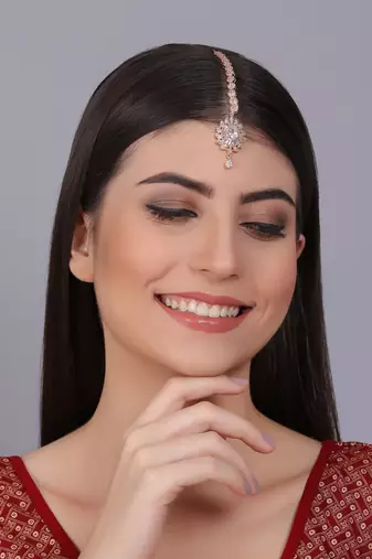 Luxurious rose gold plated flower mangtika for special occasions
