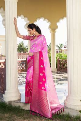 Pink Feather Woven Gold Zari Banarasi Soft Georgette Saree 1