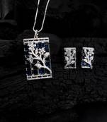 Silver plated square blue ad pendant set with earrings