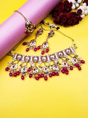 Gold plated red meenakari kundan necklace set 2