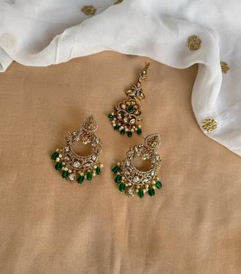 Gold diamond earring and maang tikka set 1