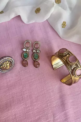  bracelet ring and earring combo jewelry