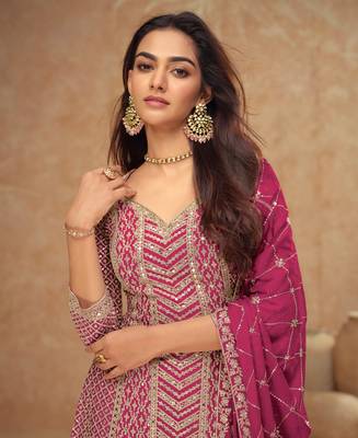trending magenta straight suit for women ethnic wear 2