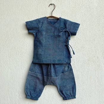 Organic zoo bag with jhabla, check angarakha & pants 3