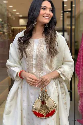 Women's Viscose Straight Kurta Pant and Dupatta Set