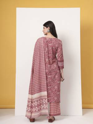 cotton pink kurta dupatta set with lace detailing 3