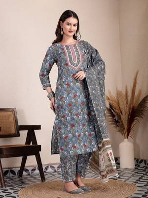 grey cotton straight kurta dupatta pant set 5