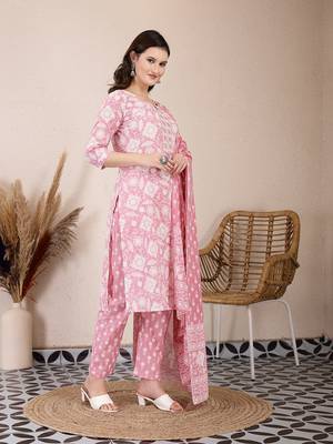 pink ethnic motifs print straight kurta trouser dupatta set 2
