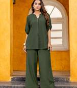 Green Rayon Kurta With Pant