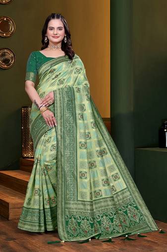 Green woven kanjivaram jacquard art silk saree with blouse piece